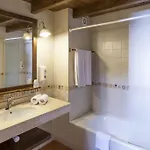 Fonda Merce Otel Llivia