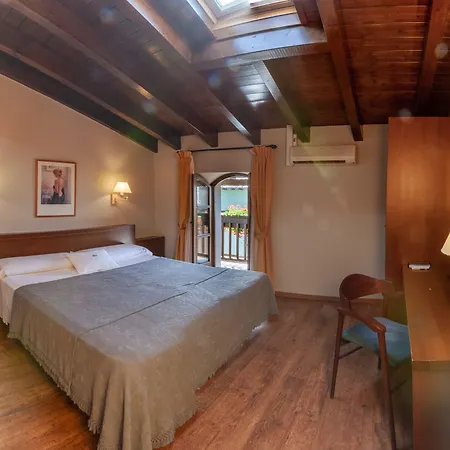 Hotel Fonda Merce Llivia