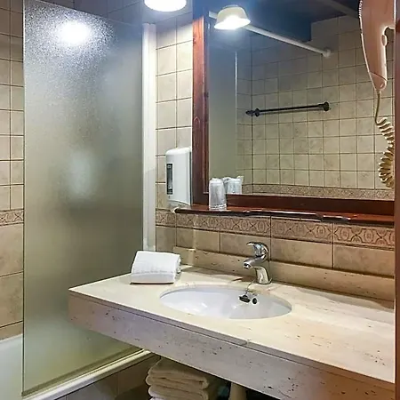 Hotel Fonda Merce Llivia